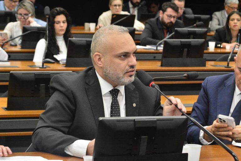 deputado marcos tavares 01 768x513